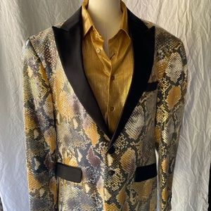 Angelino python print 2 pc. Tuxedo suit